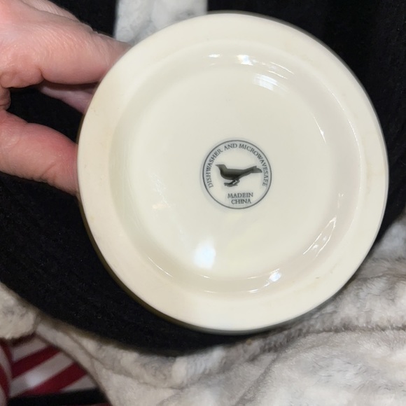 Anthropologie A monogram mug - Picture 7 of 7